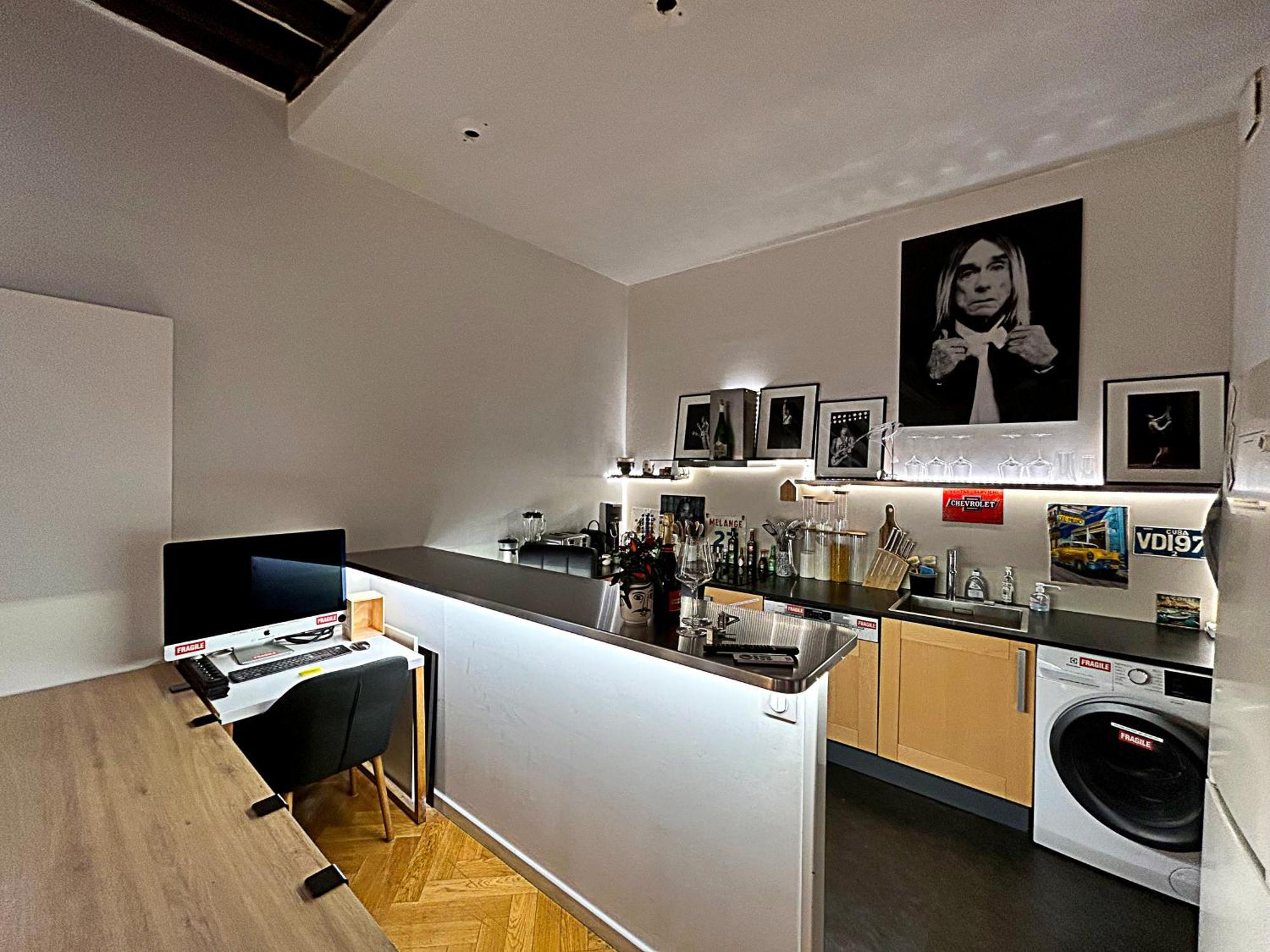 Apartment Superbe Et Inoubliable Le Marais Paris